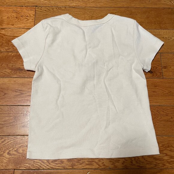 NWOT Brandy Melville Ashlyn Swiss Flag Top T-shirt - Picture 2 of 2